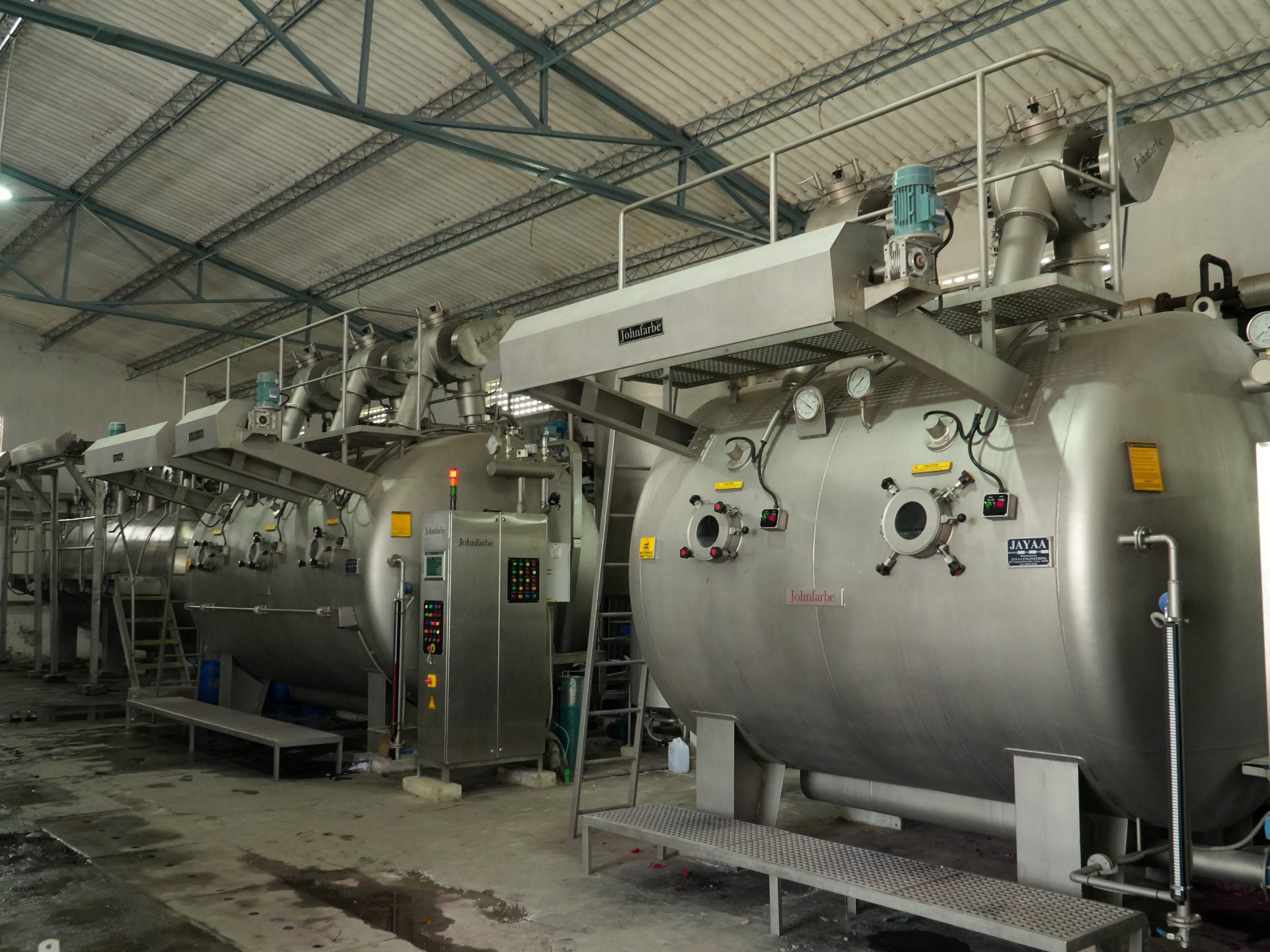 Johnfarbe Machine